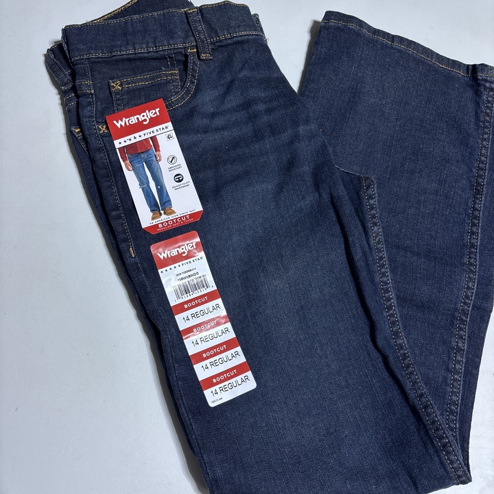 NWT Wrangler Boys Jeans Sz 14 Regular Boot Cut Red 5 Star Fit Waist Pant